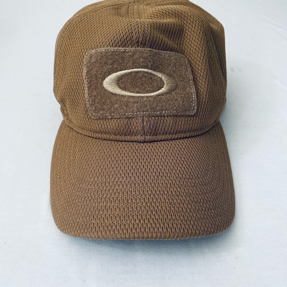 Oakley Brown Mesh Cap